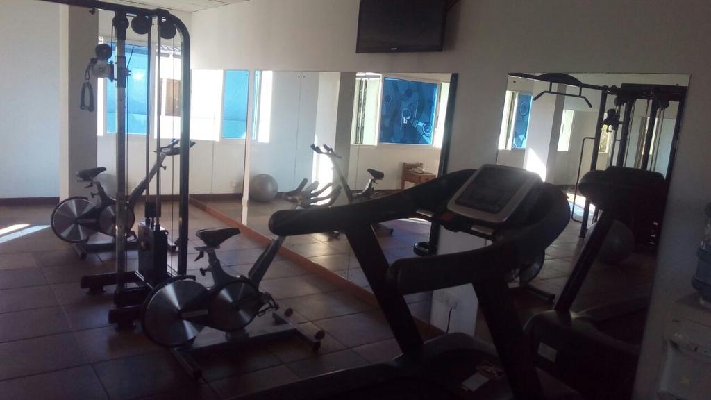 Bamburi Beach Studio Apartment B41 Bagian luar foto