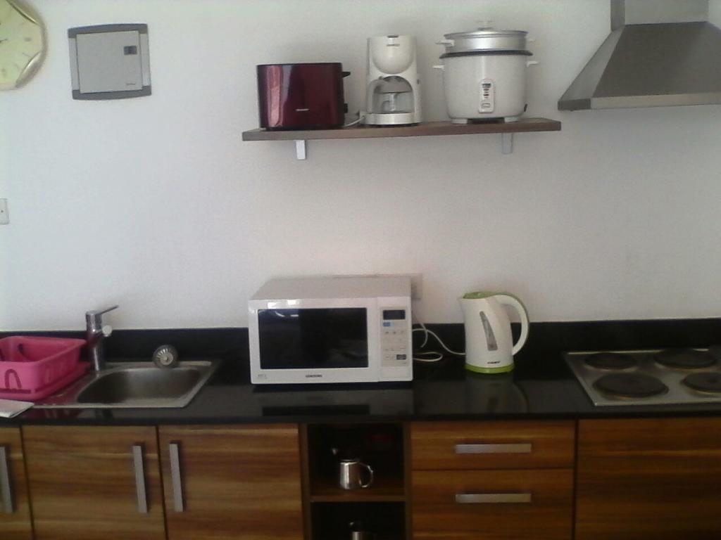 Bamburi Beach Studio Apartment B41 Bagian luar foto